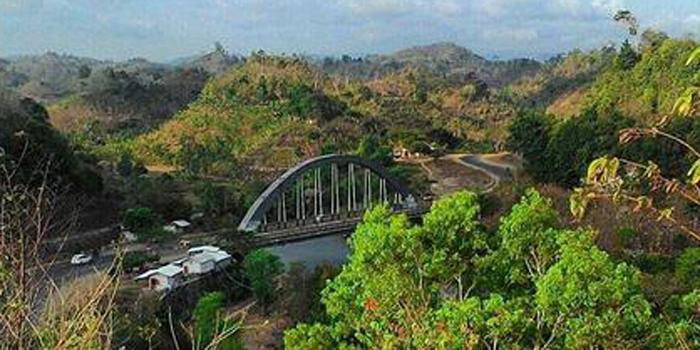 Gunung Getun Pantai Ungapan
