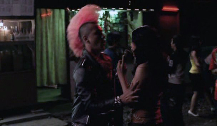 Scene Punk In Love di Kawasan Tawangmangu