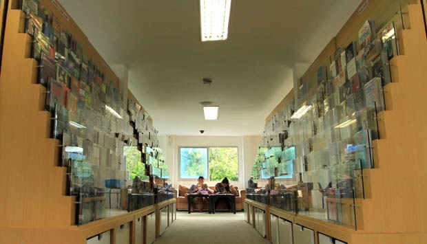 perpustakaan batu