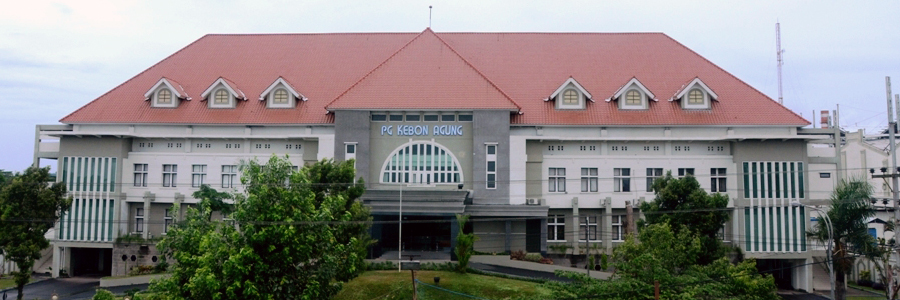 Pabrik Gula Kebonagung dari depan