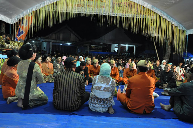Selamatan Desa Ngantru (Foto: Penoramio)