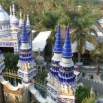Disebut juga Masjid Jin