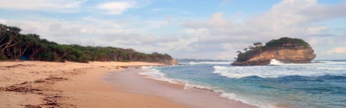 Pantai Jonggring Soloko Malang