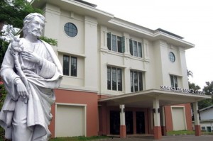 SMA Katolik Kolese Santo Yusup Malang (C) smakkosayu.sch.id