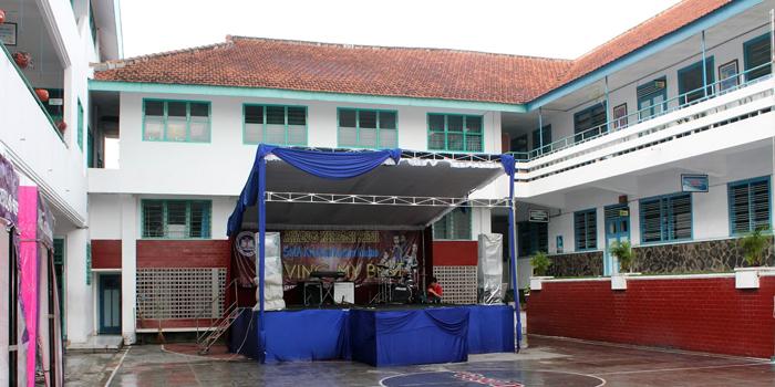 SMA Kristen Kalam Kudus Malang