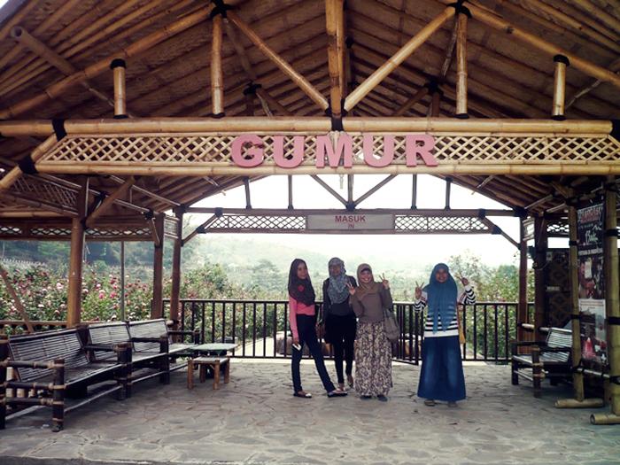 Taman Wisata Petik Bunga Gumur Batu