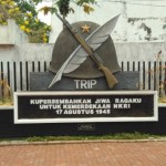 makam dan monumen pahlawan trip malang