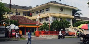 Kantor Pos Malang - Wikimapia