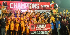 Arema Juara Bali Island Cup 2016 - aremafc.com