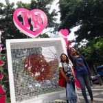 Gembok Cinta, Ikon di Taman Median Jalan Veteran - Tribunnews