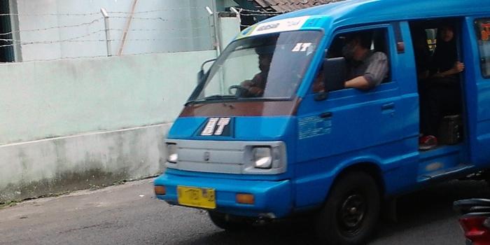 Angkot AT Kota Malang
