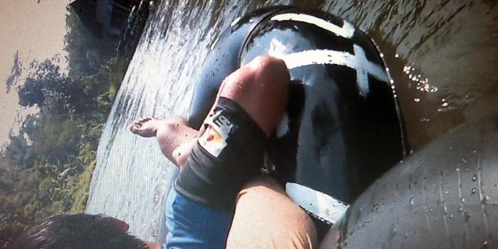 Main Arung Jeram di Sumber Maron - AKAIBARA