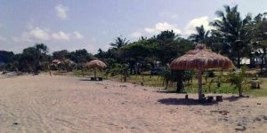 Pantai Ungapan di Malang Selatan - pinterest