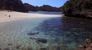 Pantai Bantol Malang - Tribunnews