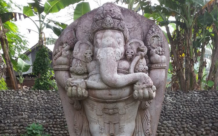 Arca Ganesha Karangkates | Foto: http://anasangpetualang.blogspot.co.id/