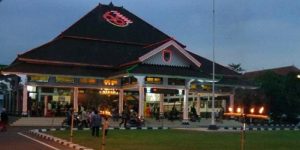 Pendopo Kabupaten Malang (C) DHOGADHO