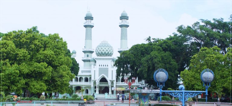 Masjid Jami' Malang | Sumber foto: nunikutami.com