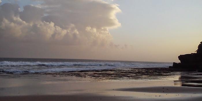 Pantai Taman Ayu (C) ferdywaterfall.blogspot.co.id