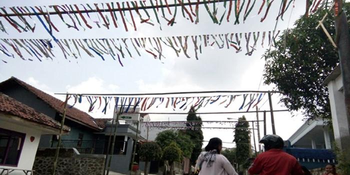 Persiapan Tradisi Damar Kurung di Dusun Kajang Lor (C) MALANG TIMES