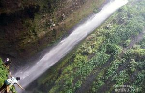 Menyibak Keindahan Misterius Coban Glotak (C) DETIK TRAVEL