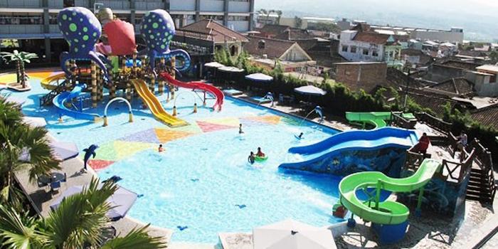 Batu Wonderland Water Park and Resort (C) INFOBATU