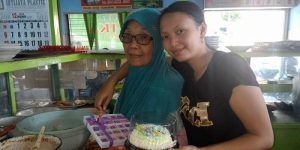 Kuliner Legendaris Itu Ada di Warung Pecel Mustika