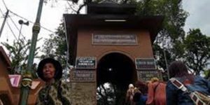 Jalan-jalan ke Pesarean Eyang Jugo di Gunung Kawi - malangvacation.com