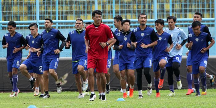 5 Lapangan Sepakbola yang Biasa Dipakai Arema Berlatih (C) WEAREMANIA