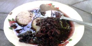 Tape Ketan Hitam, Kuliner Wajib Setelah Berandam di Cangar (C) UNSYARIFA