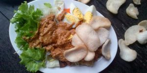 Resep Gado-Gado Siram Khas Malang (C) COOKPAD