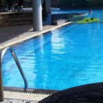 Uniknya Kolam Renang Club House Istana Dieng