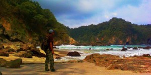 Mengukir Jejak, Saksi Eksotisme Pantai Weden Cilik (C) JEJAK KAKIKU