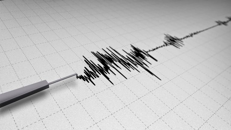 berita hoax gempa malang