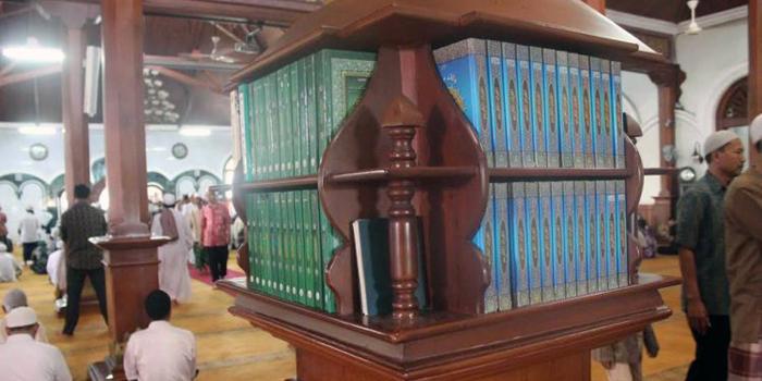 Masjid Jami' Kota Malang Punya Tiang Bertuah (C) MERDEKA