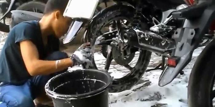 Daftar Tempat Cuci Sepeda Motor di Malang