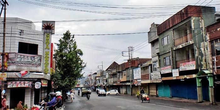 Ujung Jalan Kyai Tamin (C) PETUALANGAN MALANG