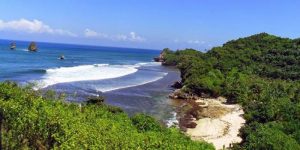 Pantai Mini, Surga Kecil di Sumbermanjing Wetan
