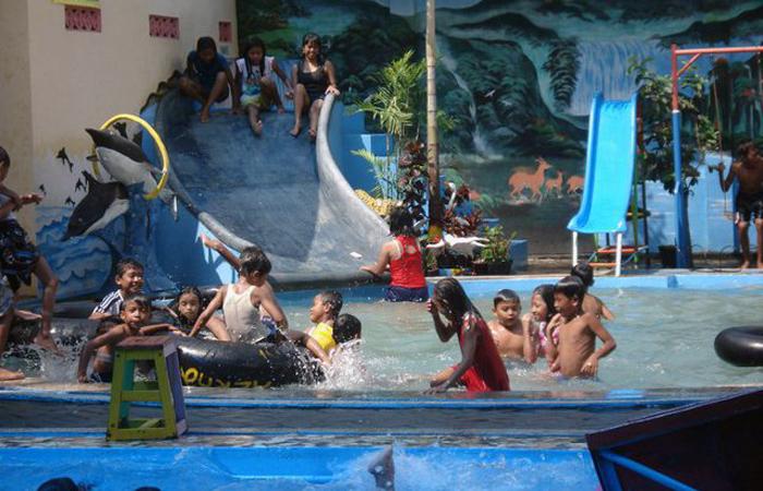 Sensasi Berbeda Kolam Renang Tirta Buana Batu