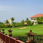 Rekreasi Berkelas ke Araya Golf dan Family Club