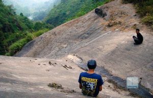 Cantiknya Coban Watu Talang di Balik Medan Berbahaya (C) HALOMALANG