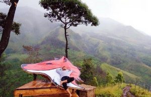 Menyambangi Pesona Bukit Budug Asu di Lawang (C) EXPLOREWISATA