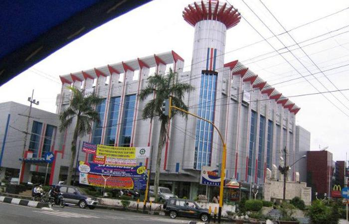 Sosok di Balik Penamaan Sarinah Departement Store (C) HALOMALANG