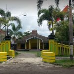 Balai Desa Genengan yang menyimpan Arca