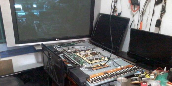 Daftar Tukang Servis Televisi (TV) di Malang (C) OLX