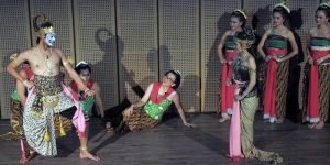 Warga Tionghoa di Malang Punya Wayang Orang Ang Hien Hoo (C) MERDEKA