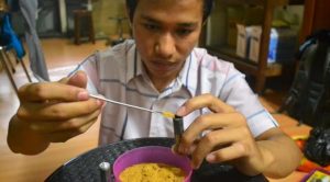 Fi-Batt atau baterai dari tulang ikan