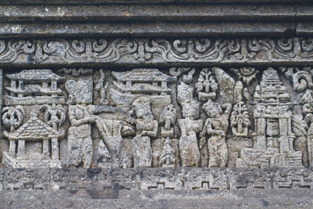 potongan relief Mahabharata di Candi Jago