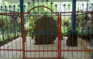 Prasasti Watu Godek yang Bikin Godek-godek (C) BLOGGER