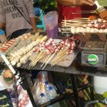 Dagangan khas di CFD, sate gurita dan makanan laut lainnya