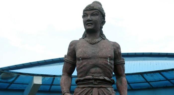 Konon, Ken Arok dikirim Pu Purwa untuk merebut Ken Dedes putrinya dari Tunggul Ametung dan mengembalikan kejayaan Kerajaan Purwwa (C) KOMPASIANA